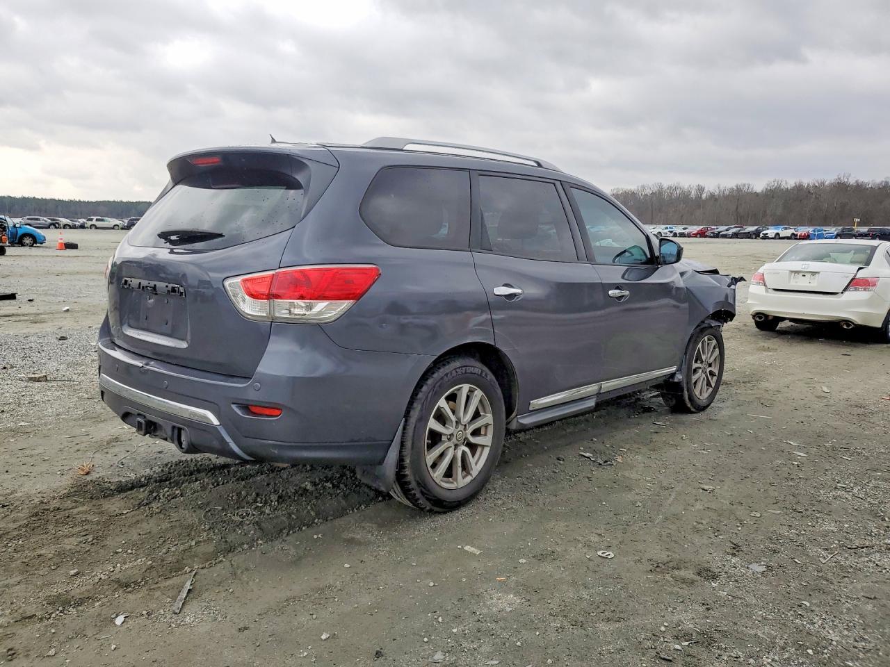 2014 NISSAN PATHFINDER