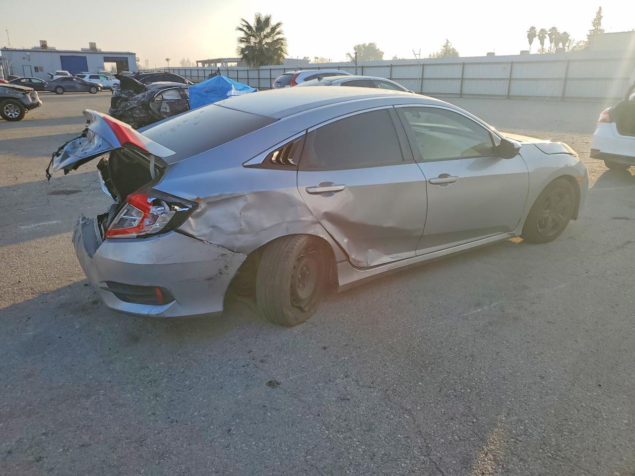 2016 HONDA CIVIC