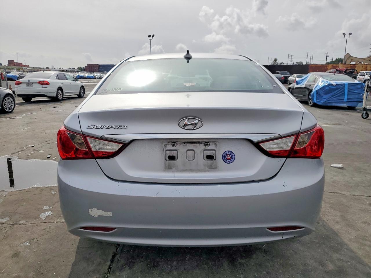 2013 HYUNDAI SONATA