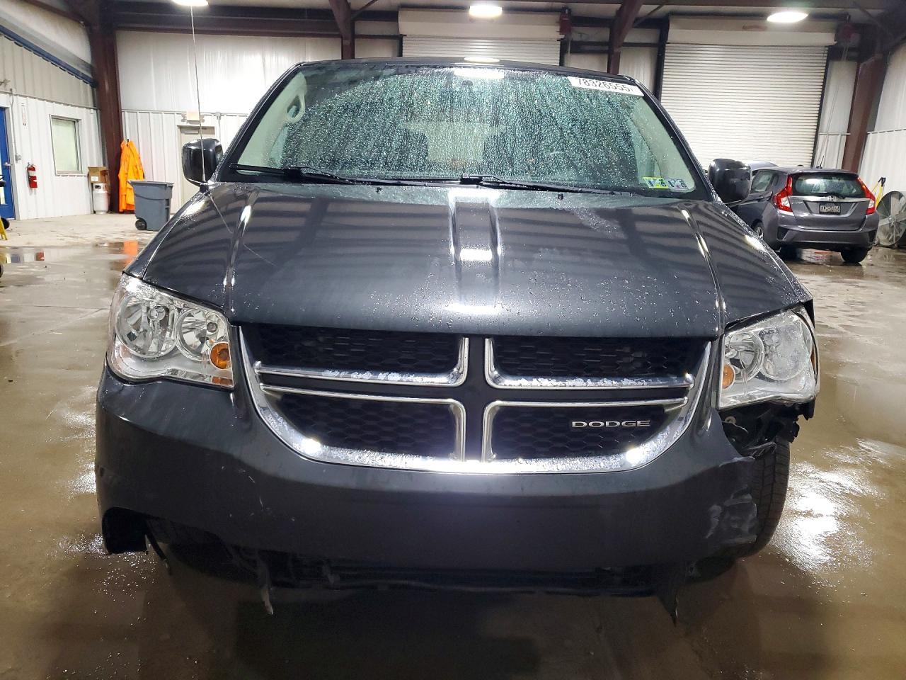 2011 DODGE GRAND CARAVAN