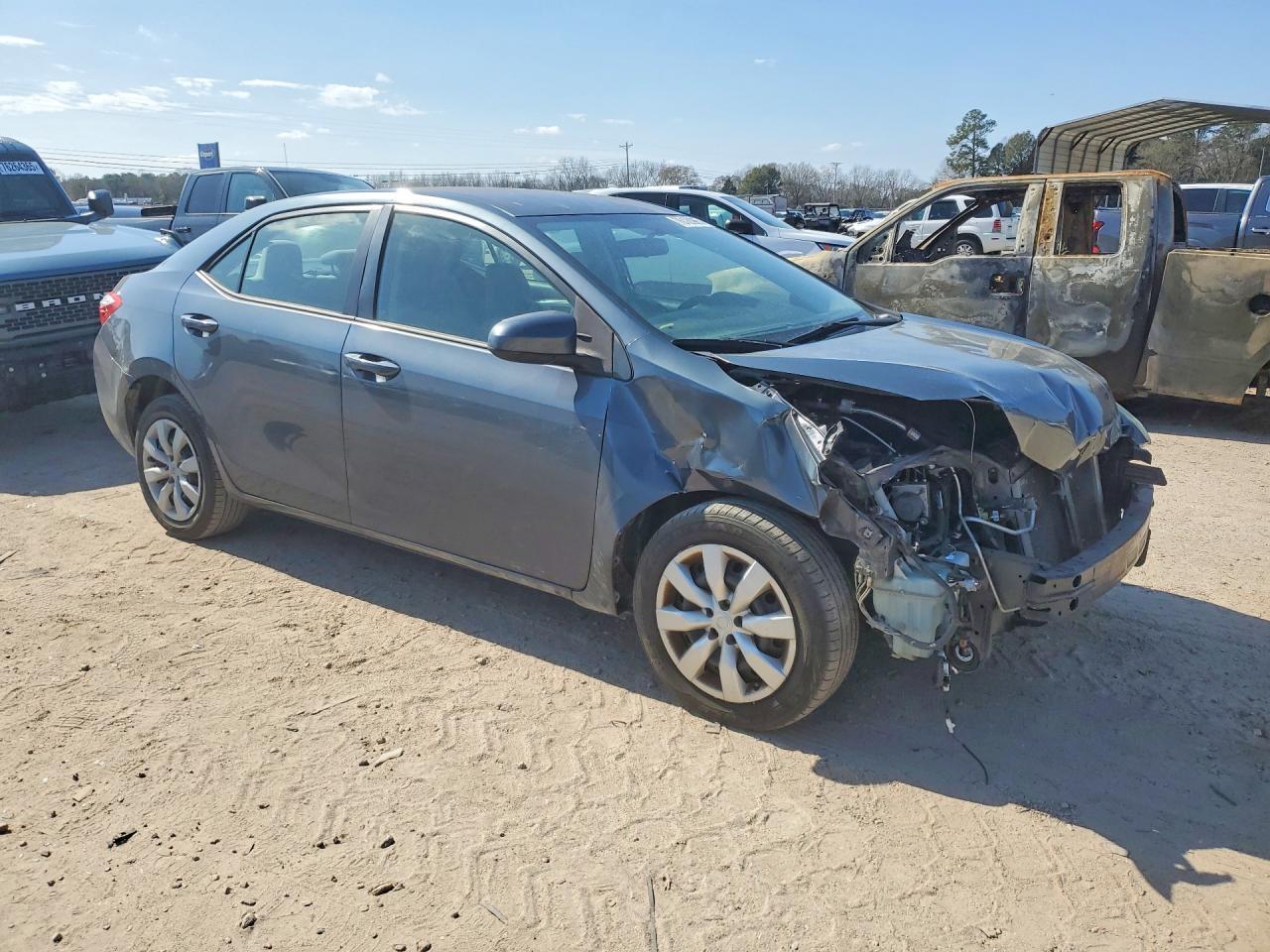 2015 TOYOTA COROLLA