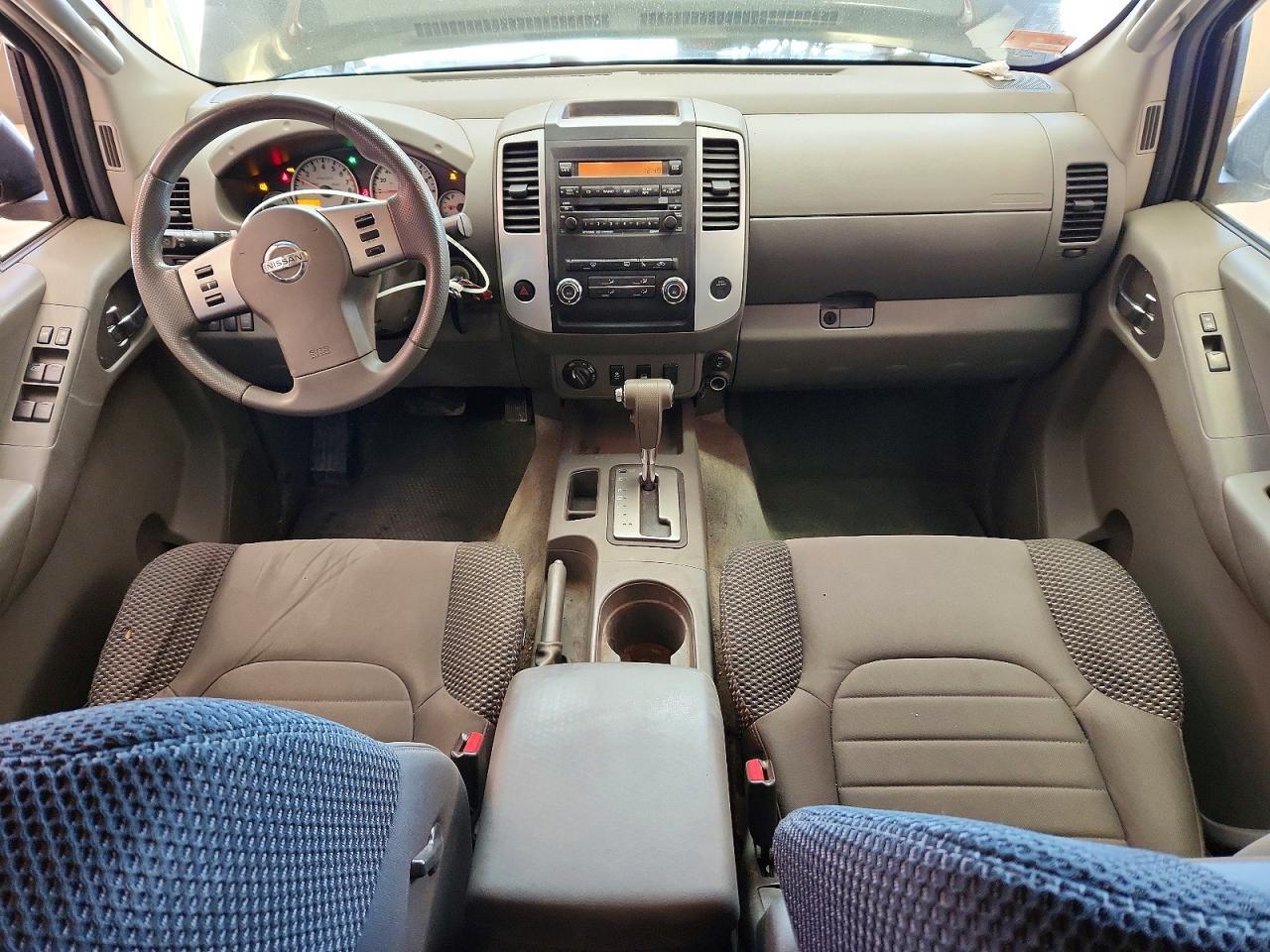 2012 NISSAN Frontier
