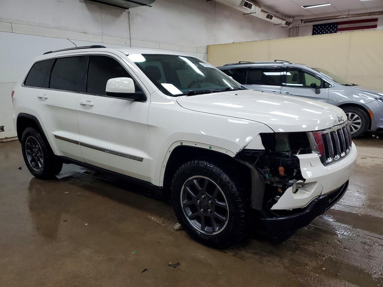 2011 JEEP Grand Cherokee