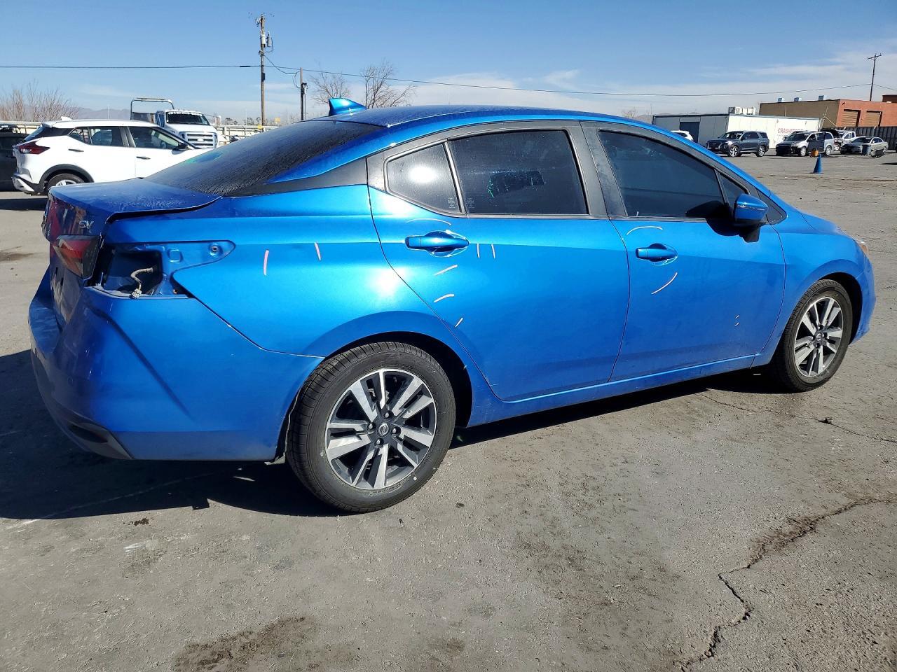 2021 NISSAN VERSA