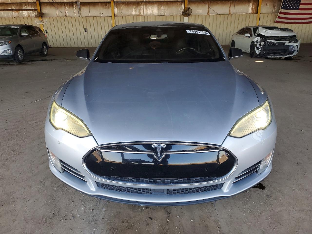 2015 TESLA MODEL S