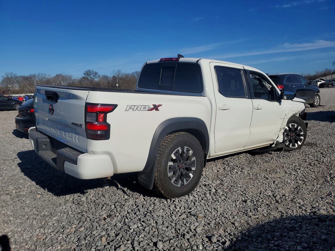 2022 NISSAN