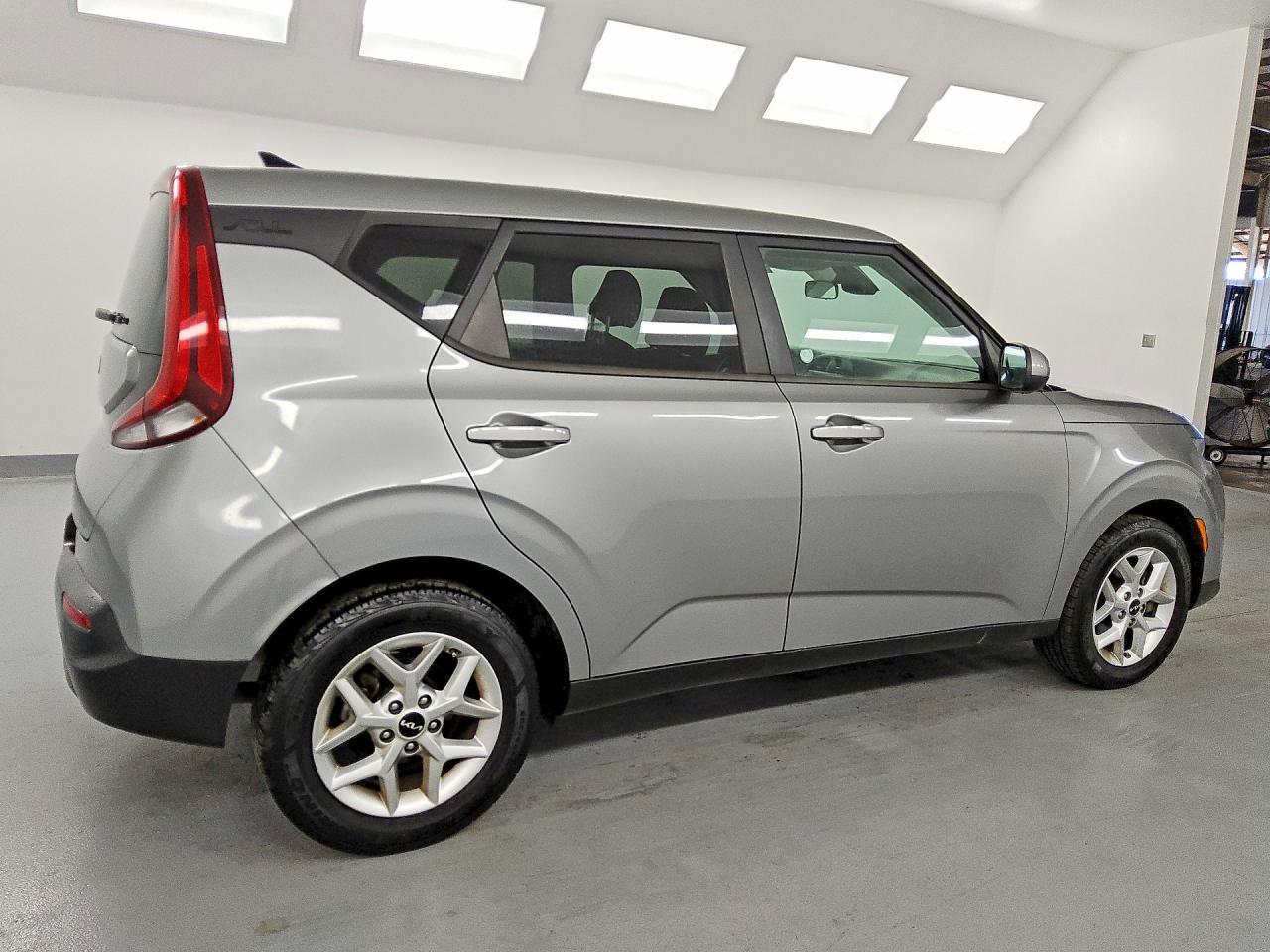 2022 KIA SOUL