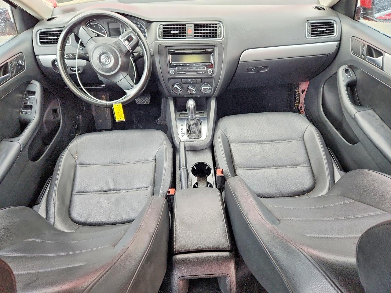 2013 VOLKSWAGEN JETTA