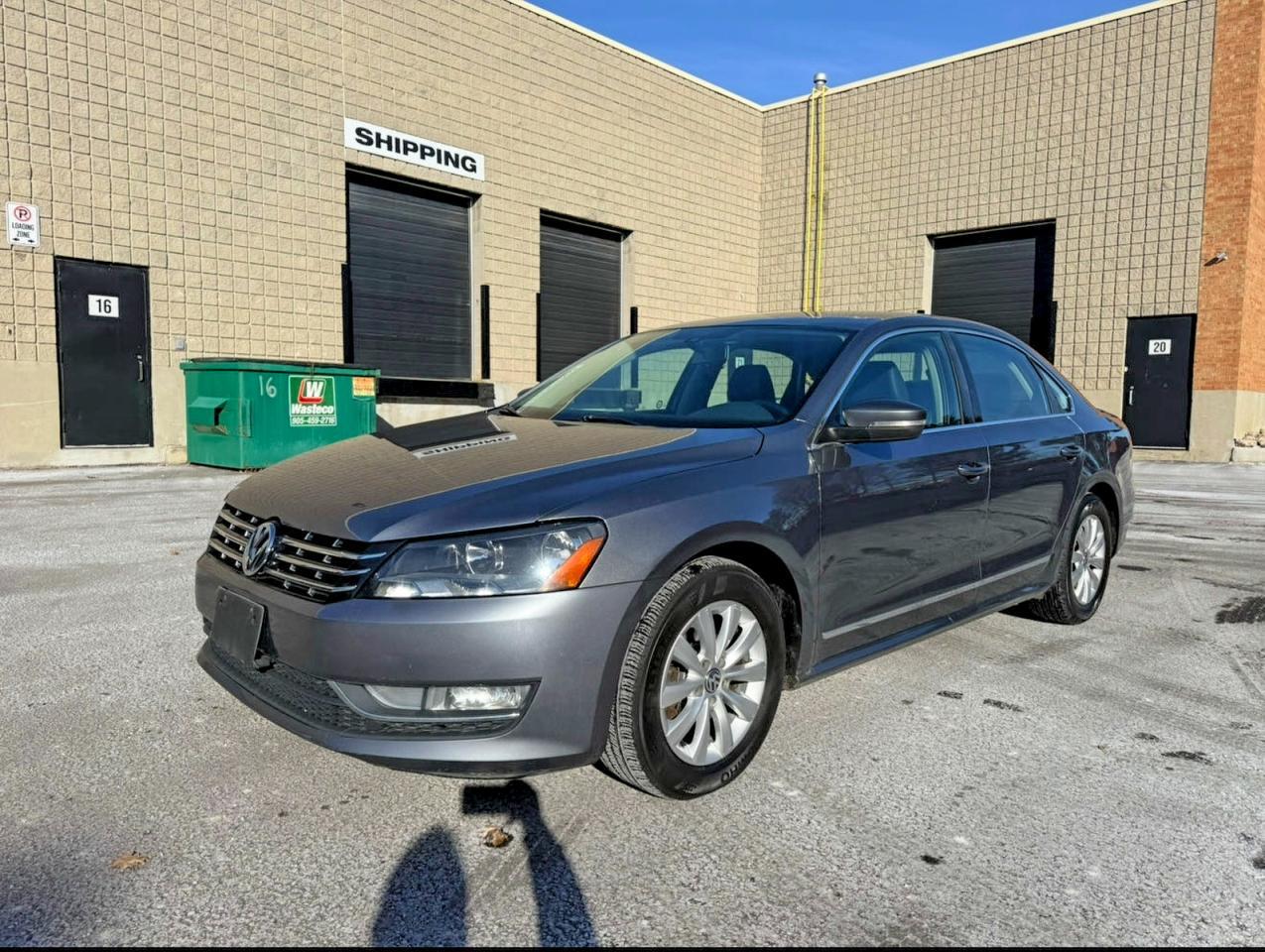 2014 VOLKSWAGEN Passat