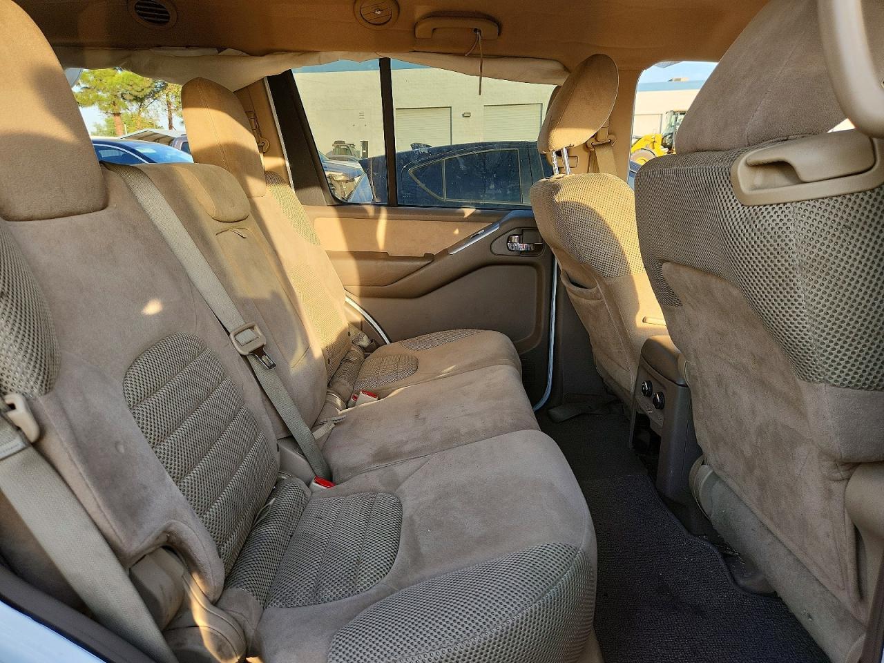 2012 NISSAN PATHFINDER