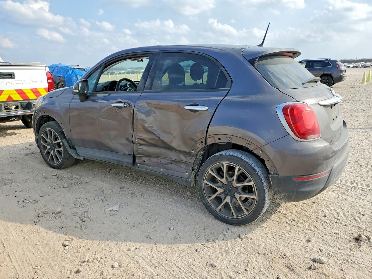 2017 FIAT 500X