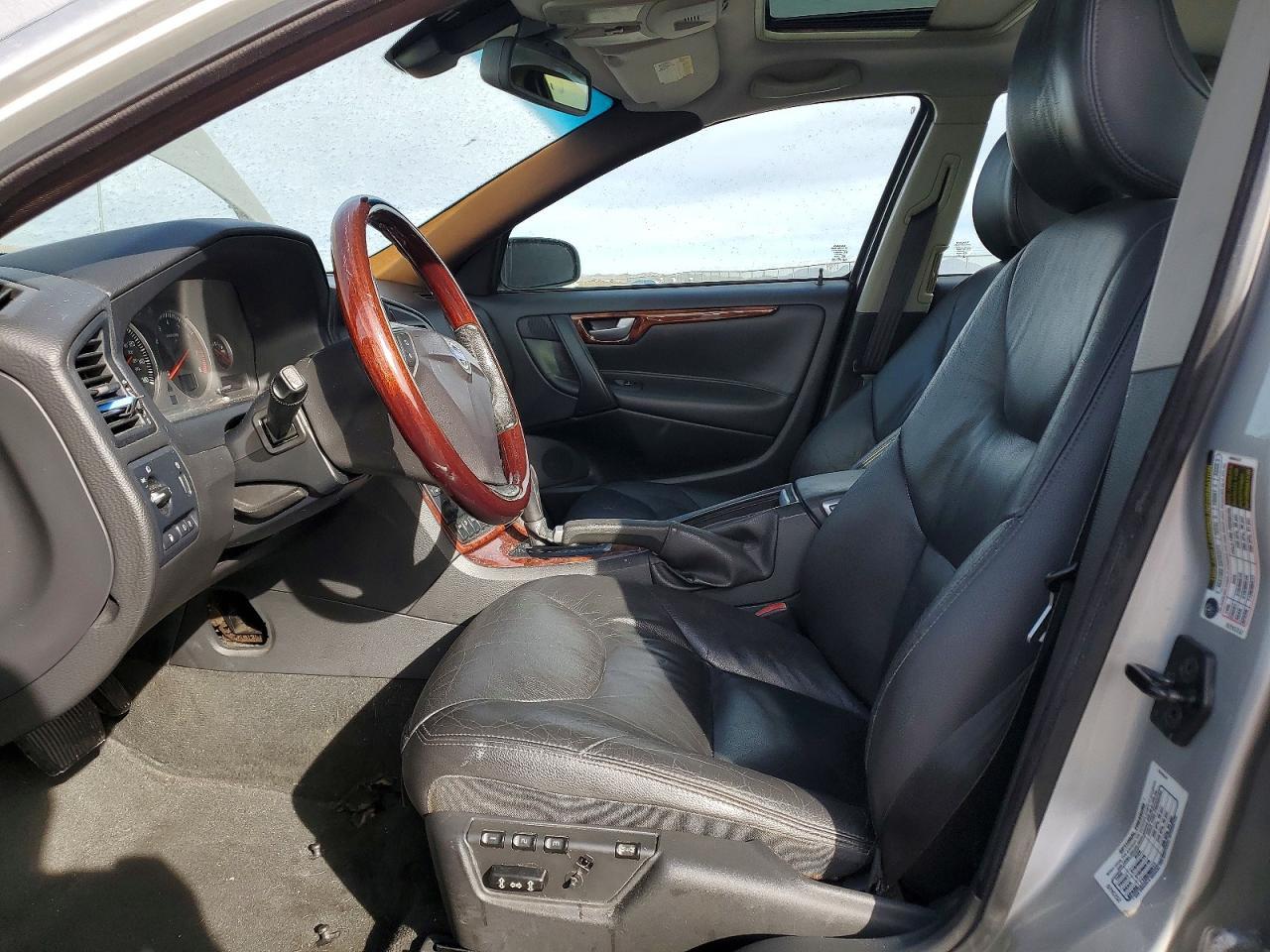 2006 VOLVO S60