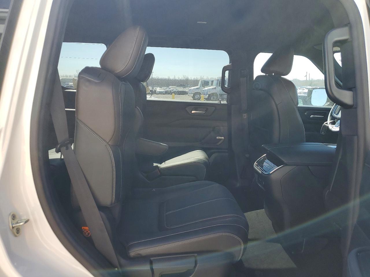 2025 NISSAN Armada