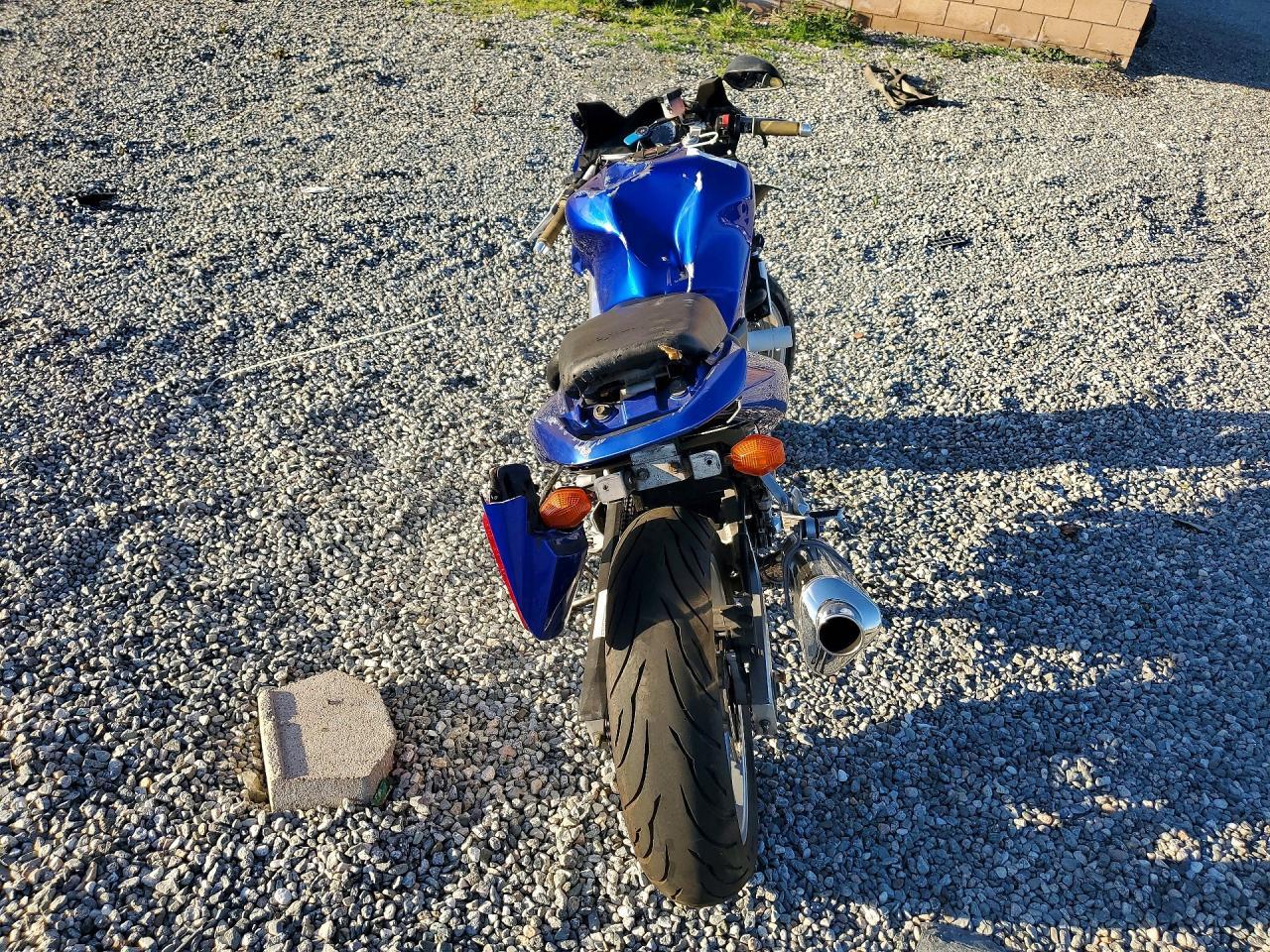 2004 SUZUKI Sv650