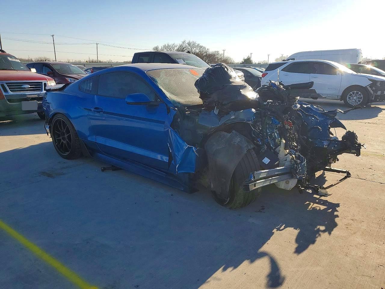 2020 FORD MUSTANG