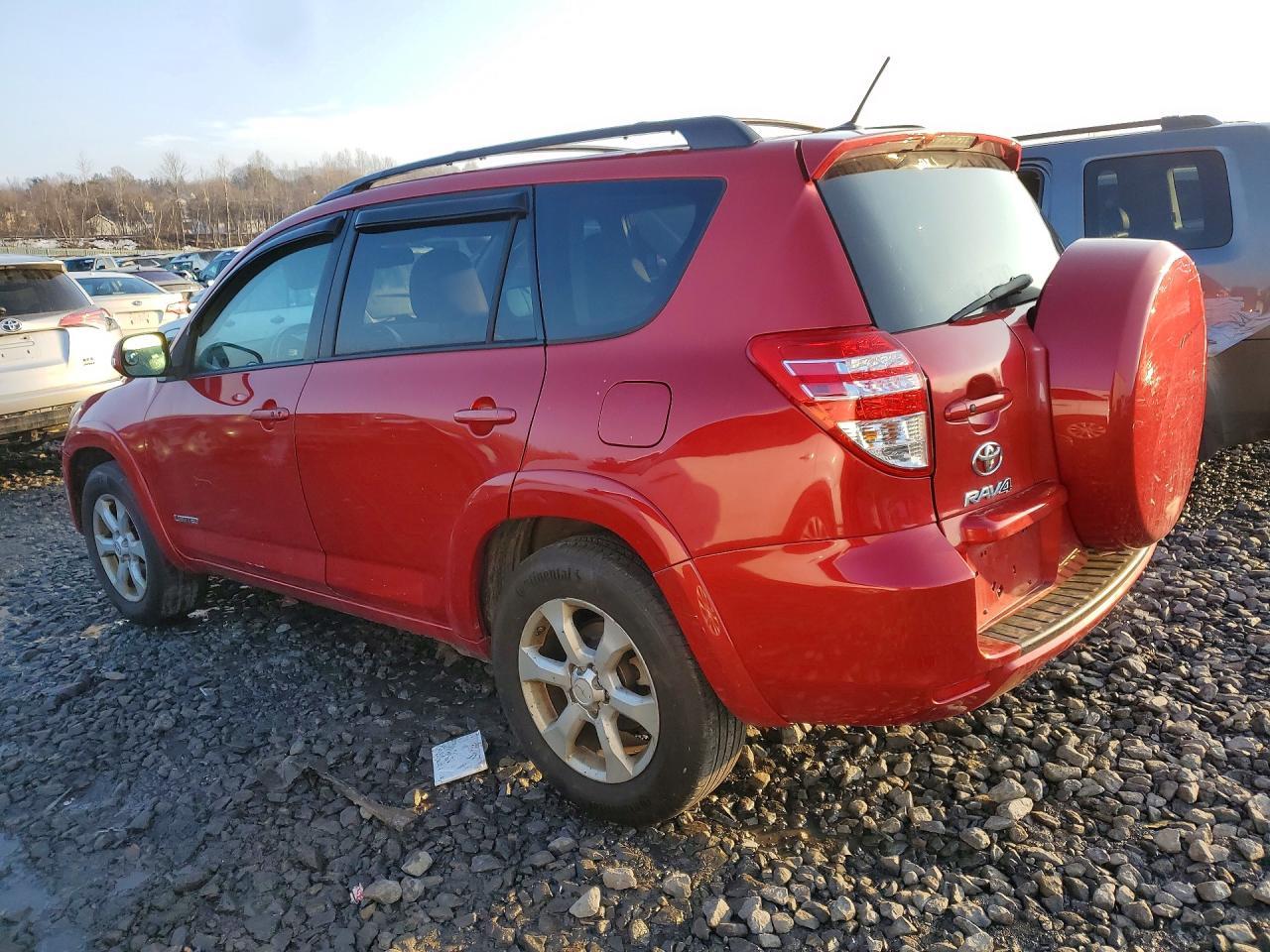 2011 TOYOTA RAV4