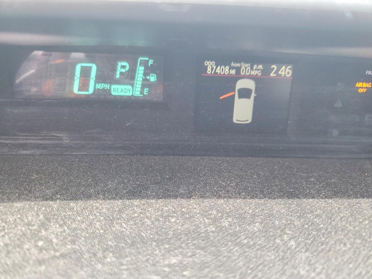 2013 TOYOTA Prius c