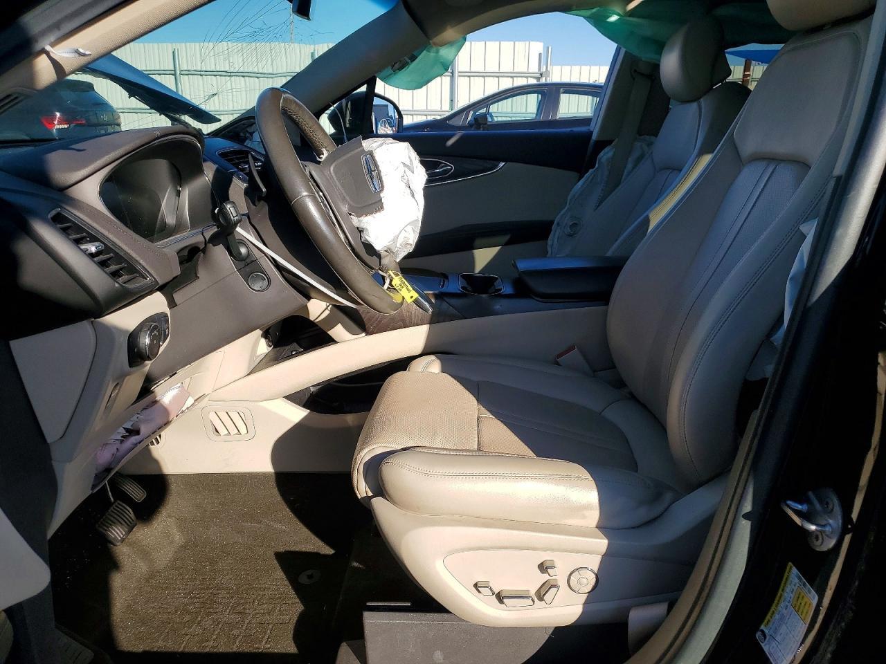 2019 LINCOLN Nautilus