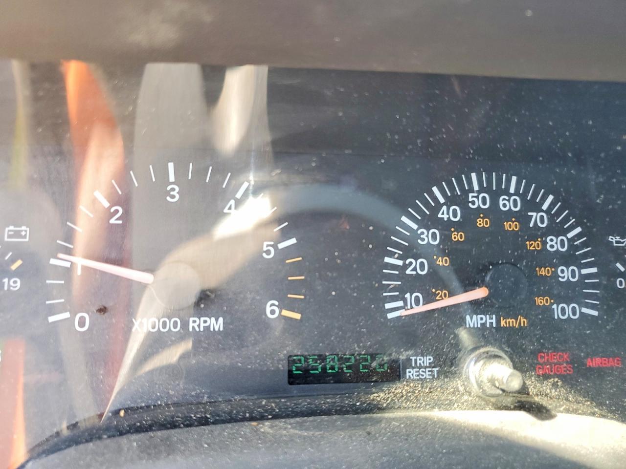 2001 JEEP CHEROKEE