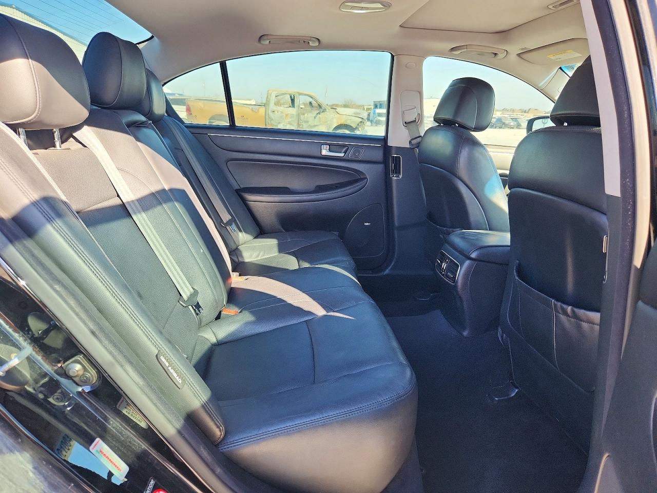 2012 HYUNDAI GENESIS