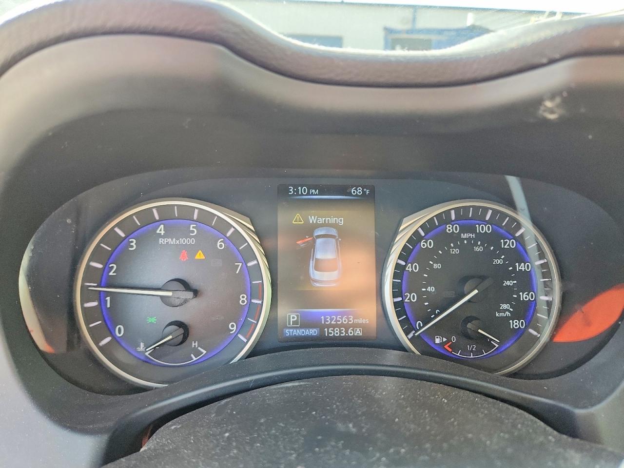 2015 INFINITI Q50