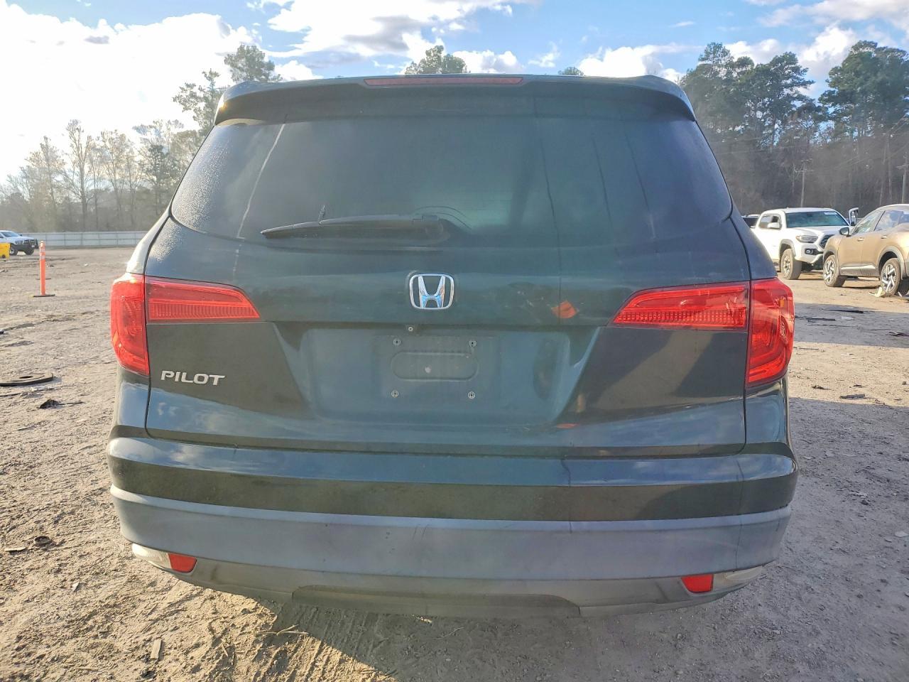 2016 HONDA PILOT