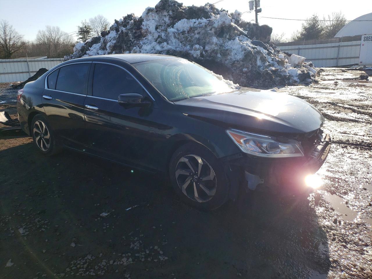 2017 HONDA ACCORD