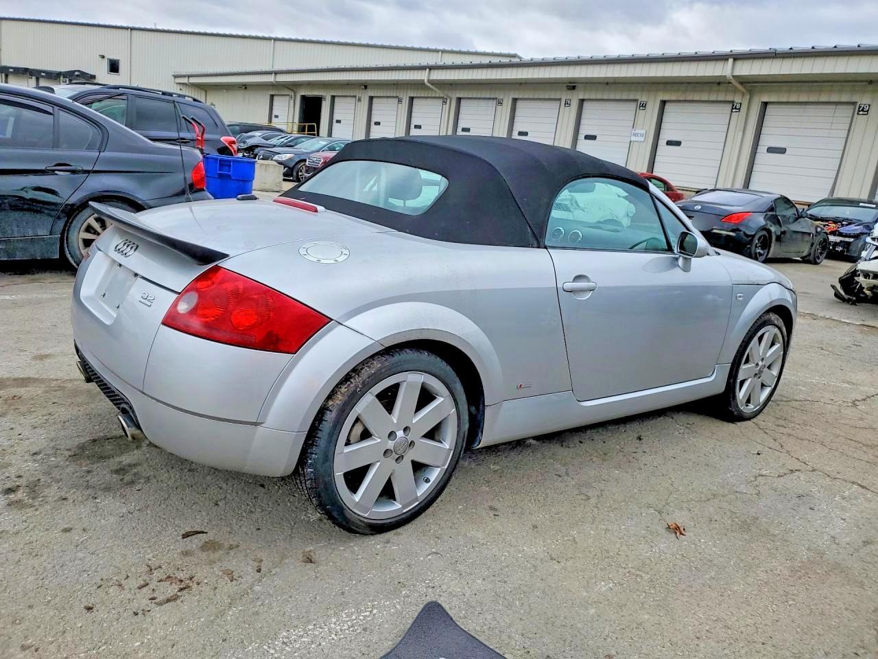 2006 AUDI TT