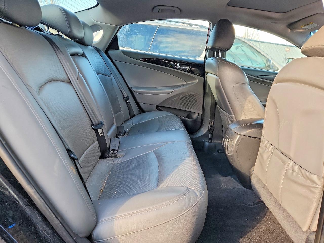 2014 HYUNDAI SONATA