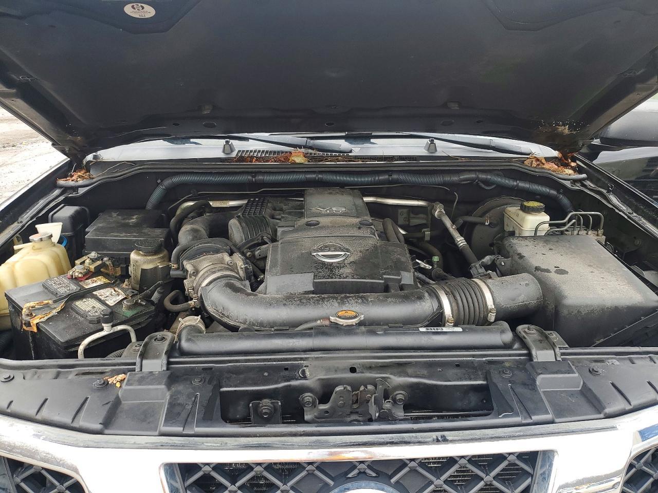 2011 NISSAN Frontier