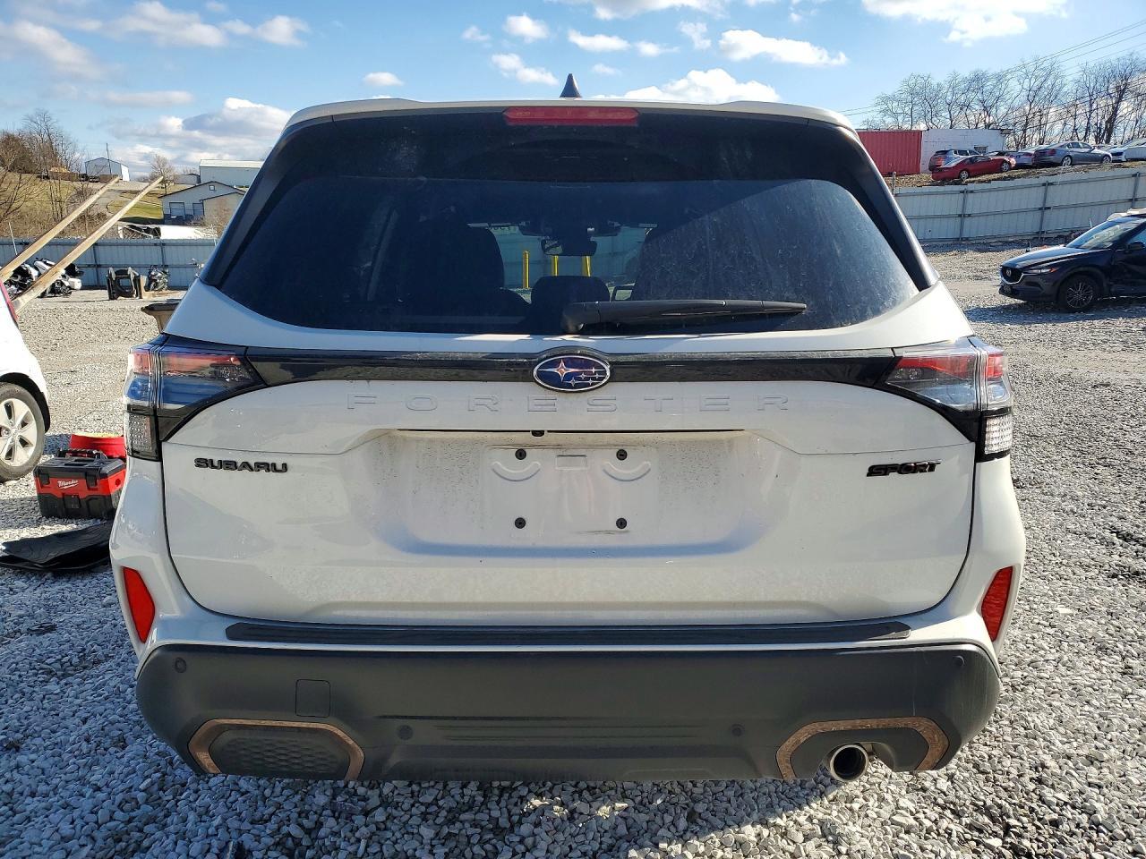 2025 SUBARU FORESTER