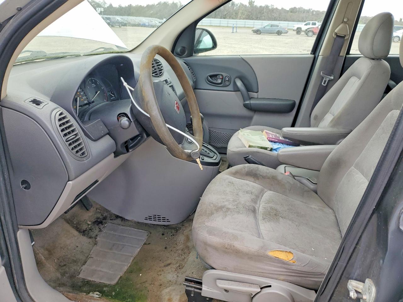 2003 SATURN Vue