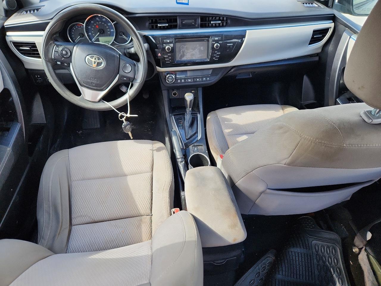 2015 TOYOTA COROLLA