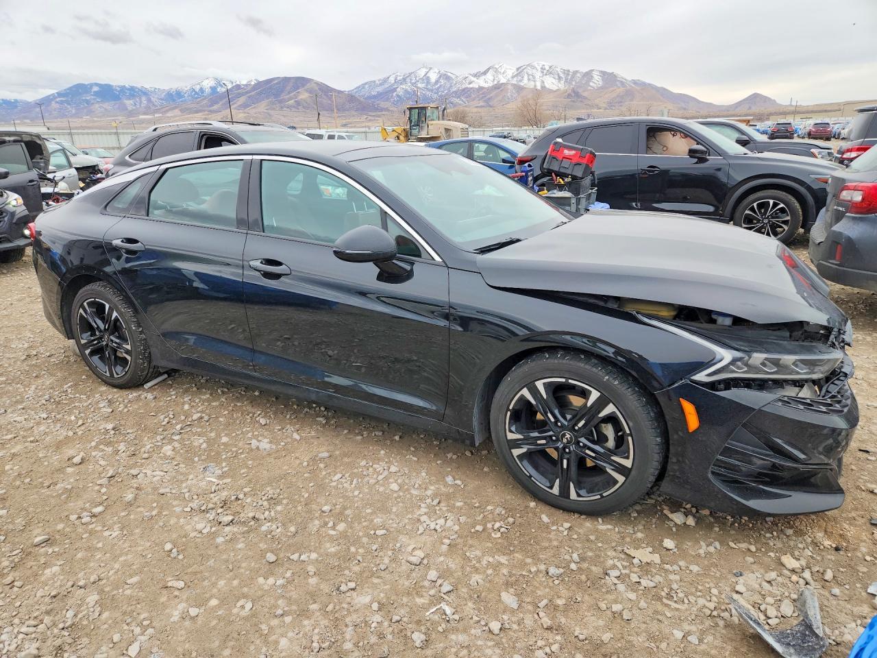 2022 KIA K5
