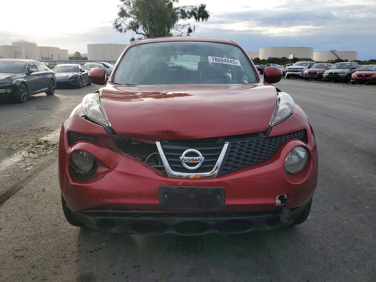 2013 NISSAN Juke