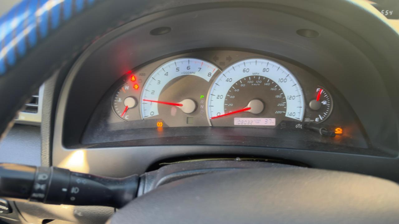 2011 TOYOTA CAMRY