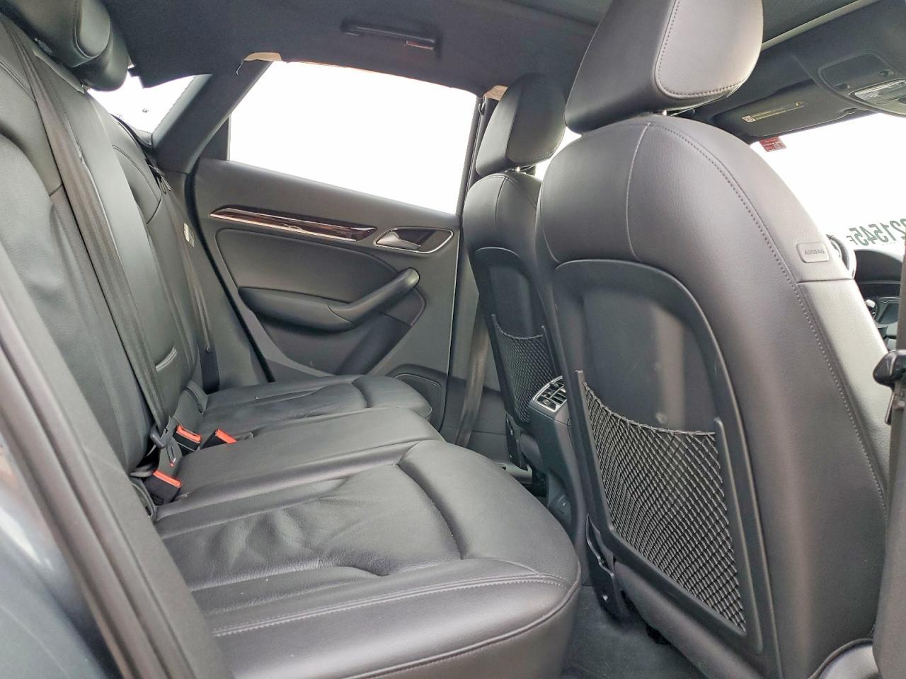 2016 AUDI Q3