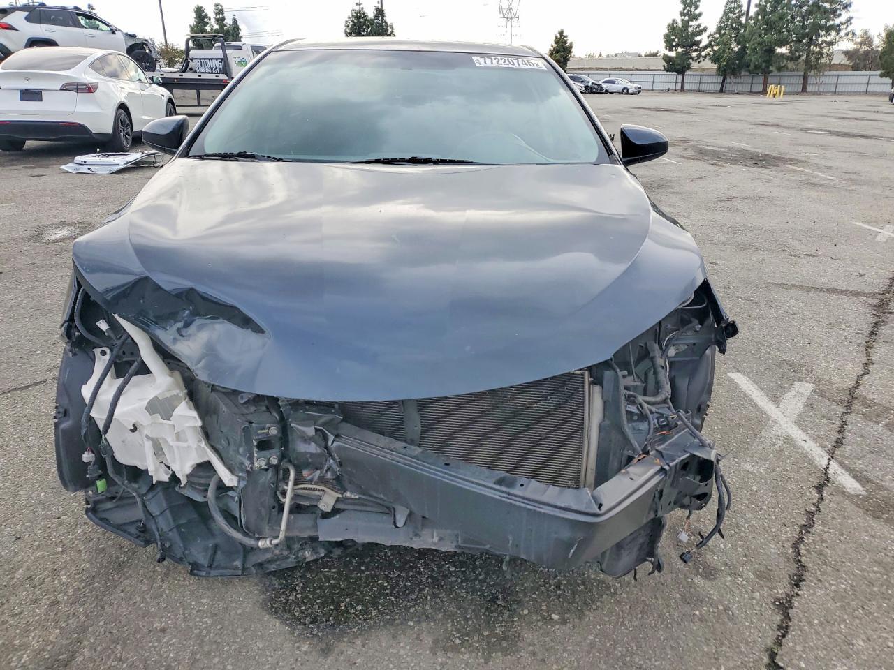 2017 TOYOTA CAMRY