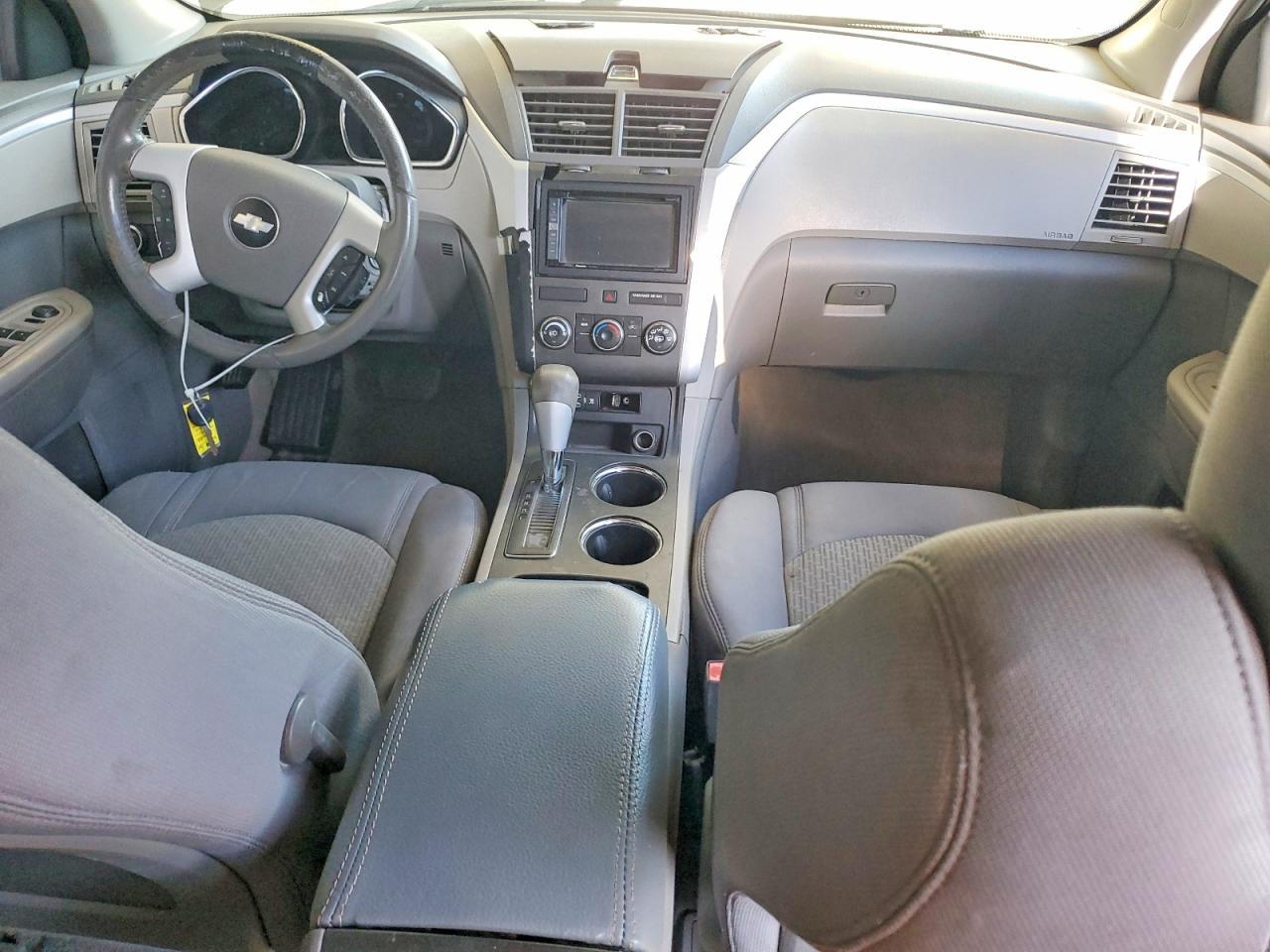 2010 CHEVROLET TRAVERSE