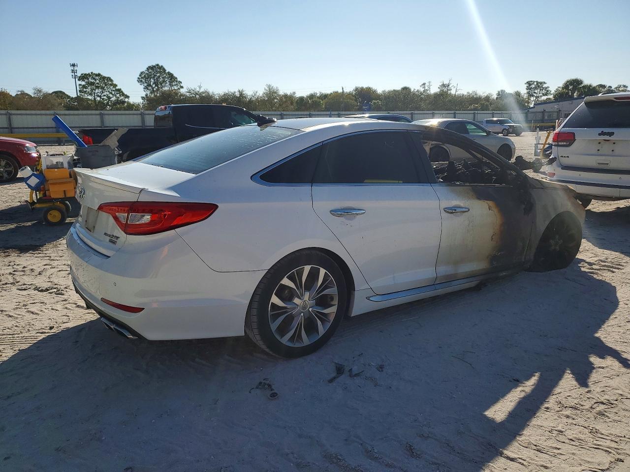 2015 HYUNDAI SONATA
