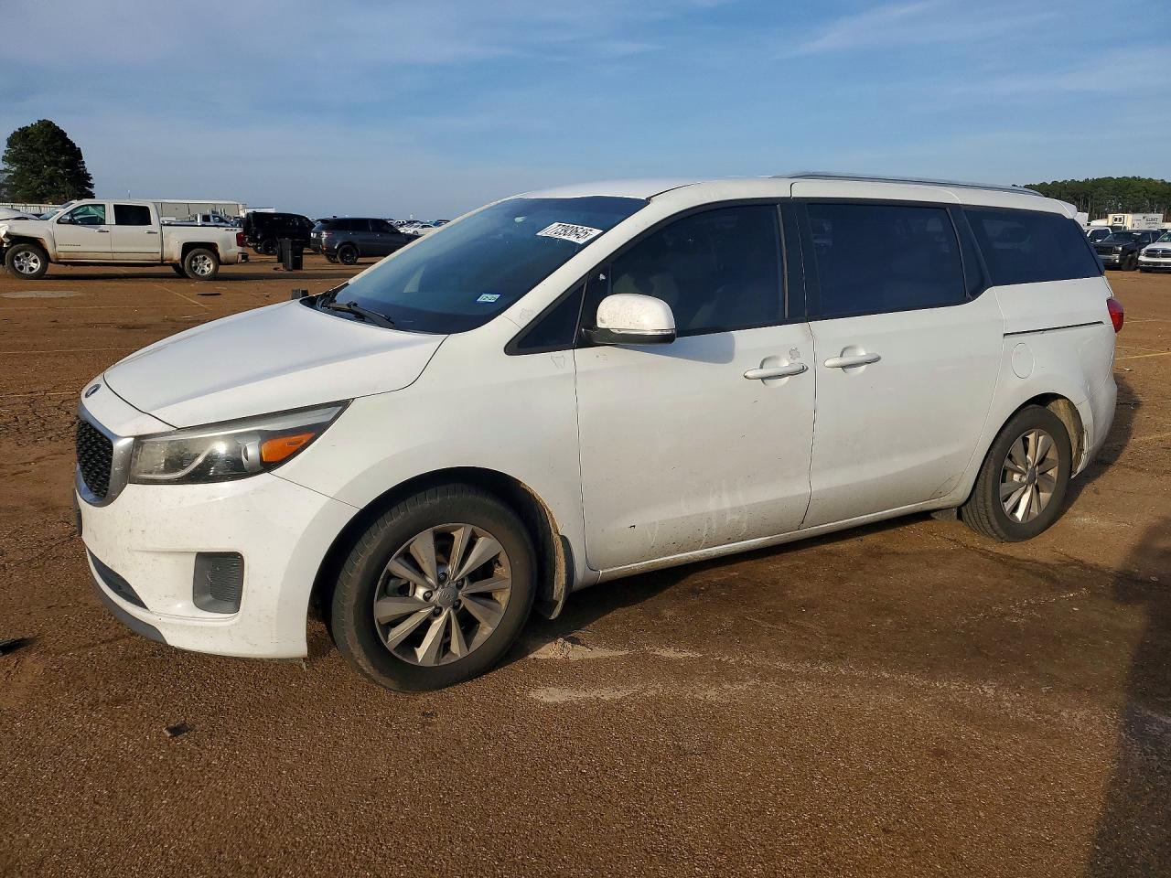 2015 KIA SEDONA