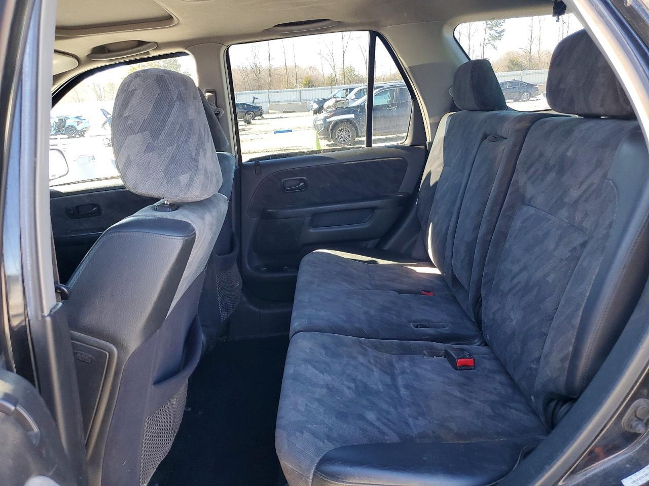 2004 HONDA CR-V
