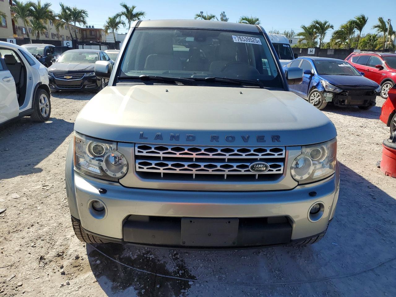 2012 LAND ROVER LR4