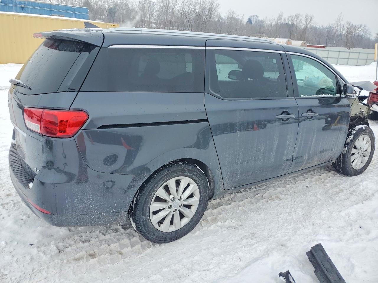2017 KIA SEDONA