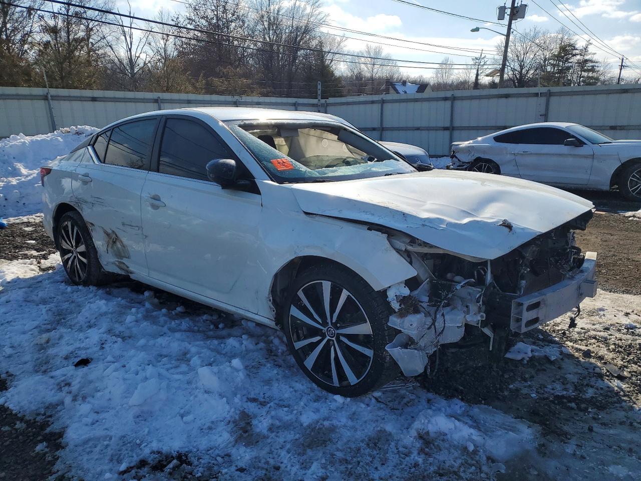 2019 NISSAN ALTIMA