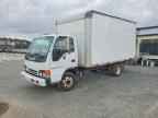 2004 ISUZU NPR