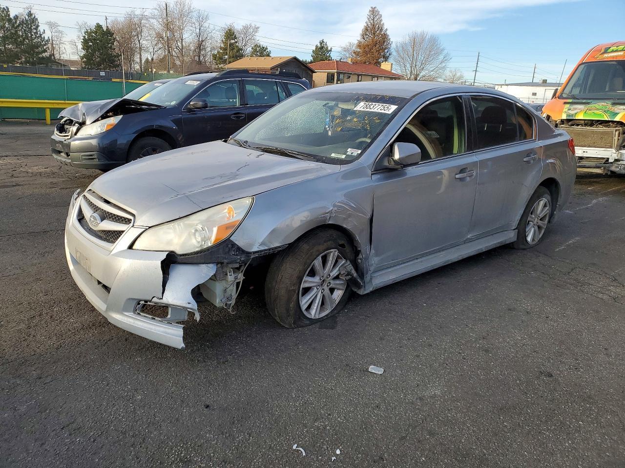 2011 SUBARU Legacy