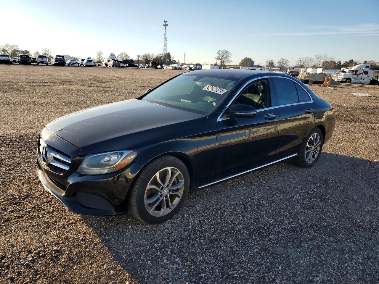 2016 MERCEDES-BENZ C-CLASS
