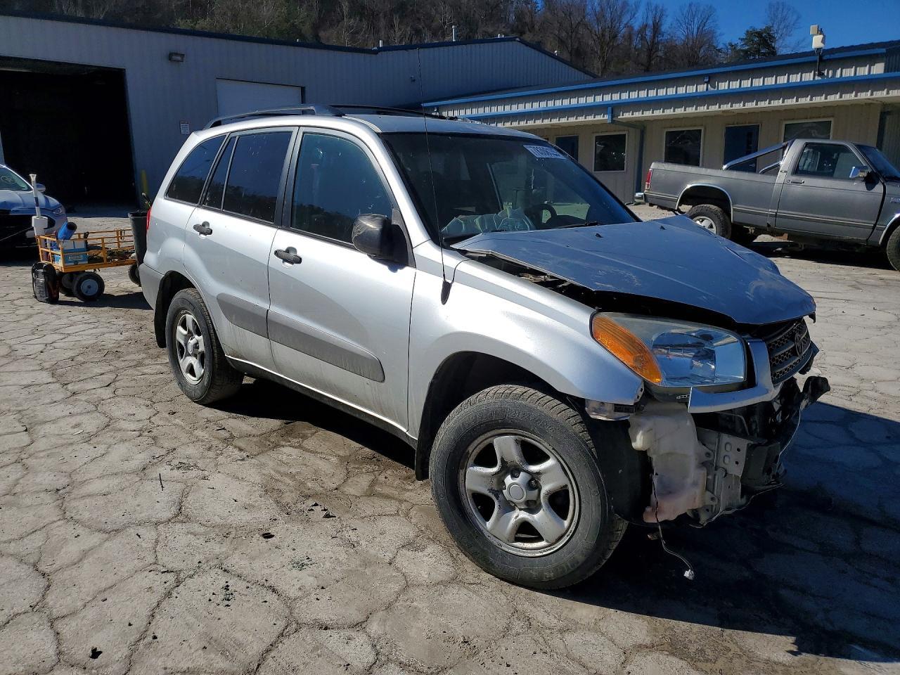2002 TOYOTA RAV4