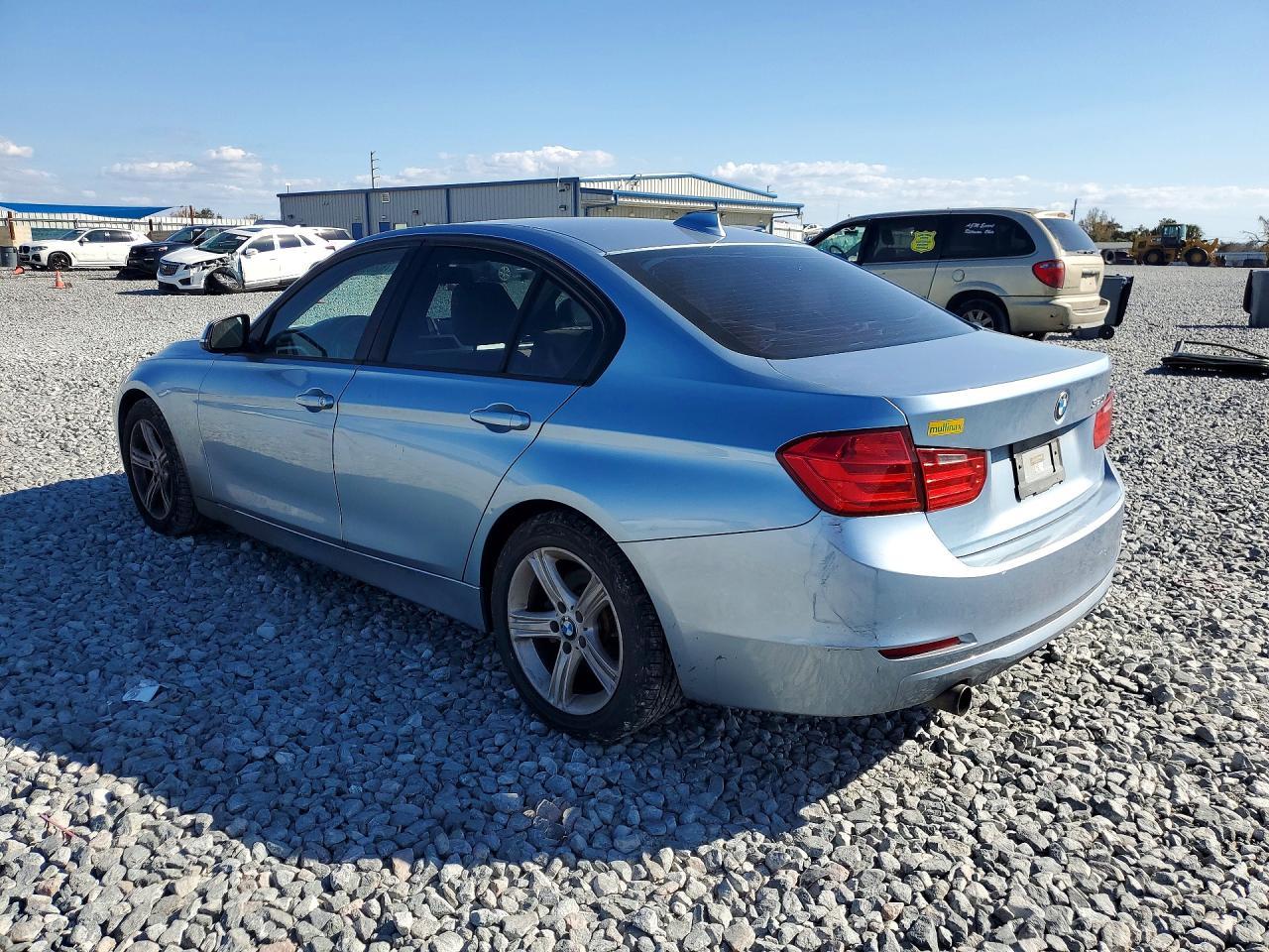 2013 BMW 3 SERIES
